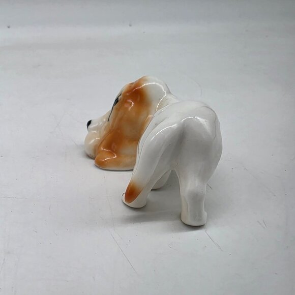 Sad-Eyed Ceramic Basset Hound Figurine 3" - Picture 6 of 8